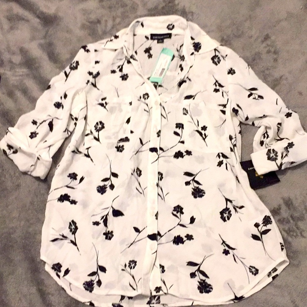 NWT Fortune + Ivy Christelle Button Down Blouse S